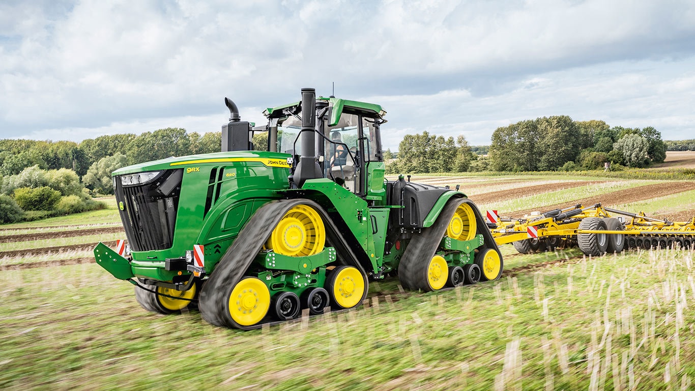 Трактор серії 9RX l John Deere